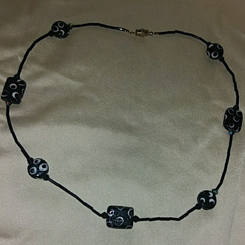 Painted Ceramic Beaded 18" Necklace